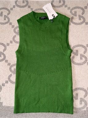 NWT Dynamite Sleeveless Ribbed Knit Top - Green